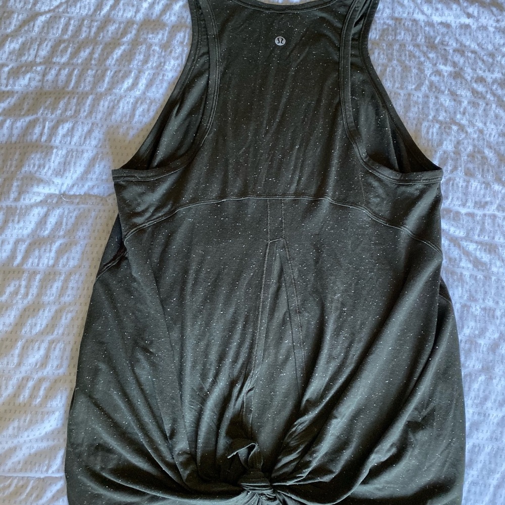 Lululemon tieback tank
